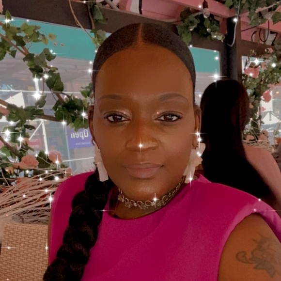 Meet your Posher, Myrtho - Picture 1 of 1